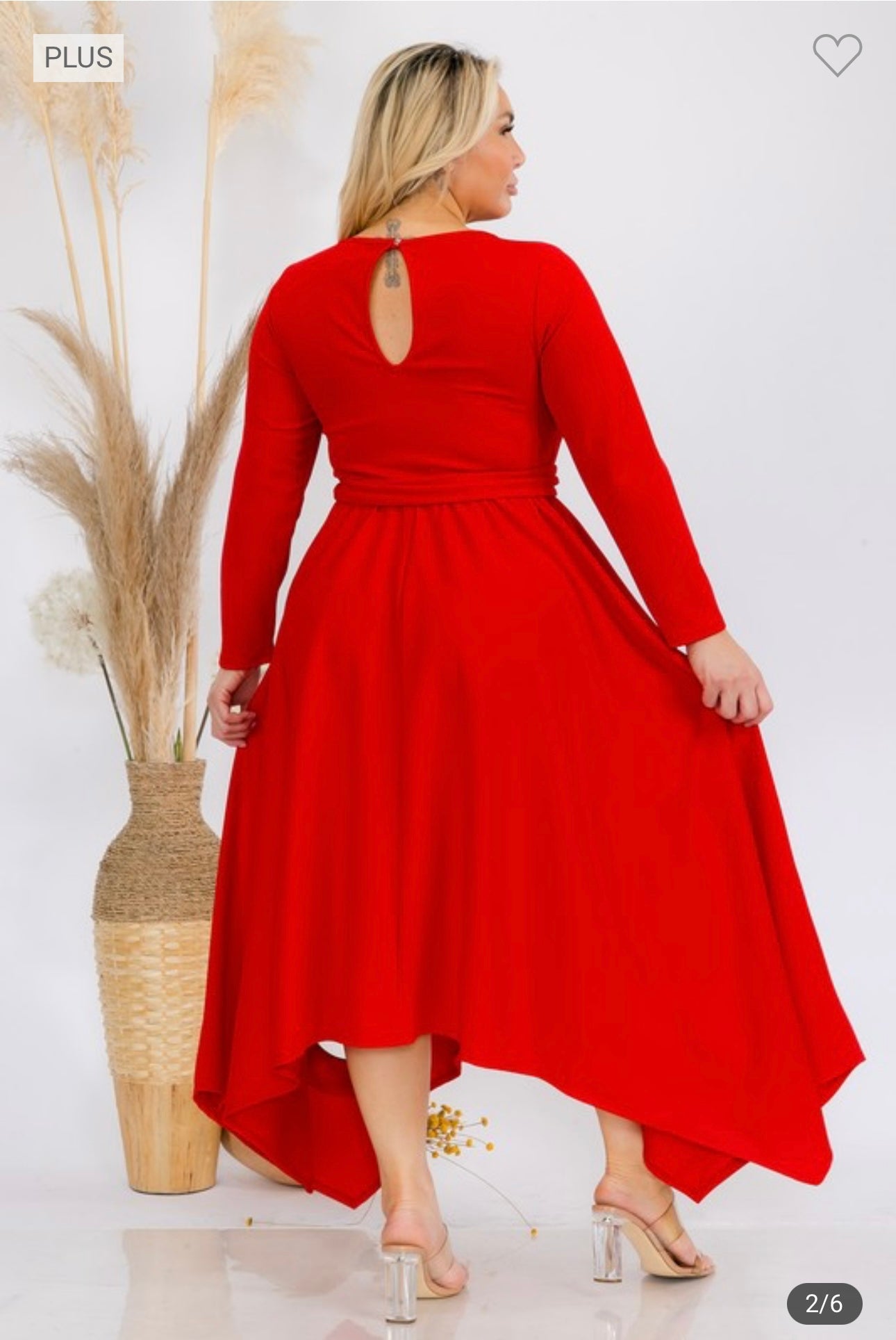 Amarilis - Red Gown