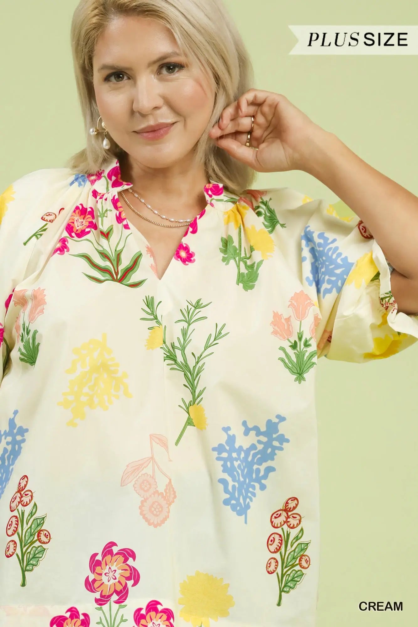 Genesis - Cream Floral Top