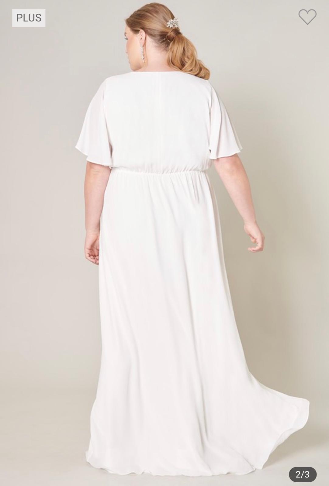 Aella - White Maxi Dress