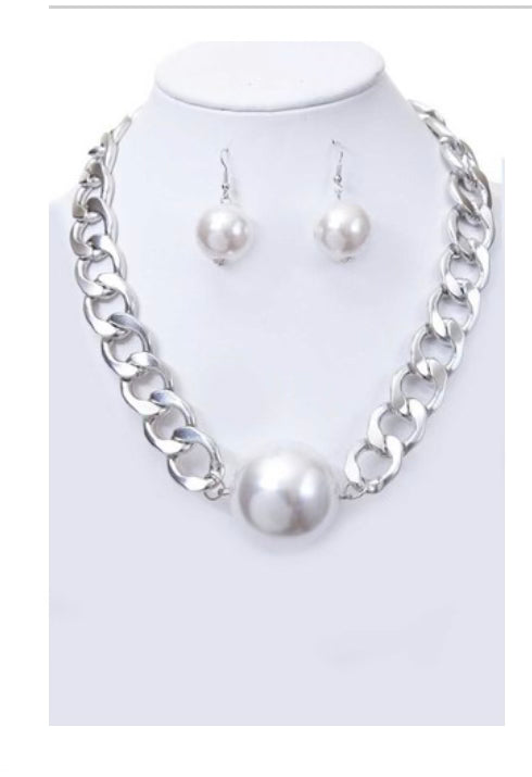 Rosalind - Chunky Metal Necklace with Pearl Pendant and earrings